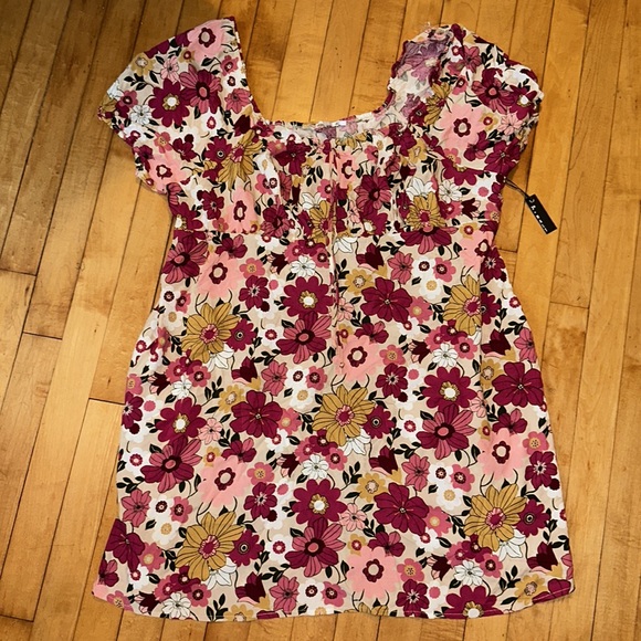 3rd & Malt Floral Dress - Picture 2 of 6